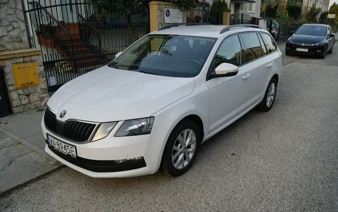 skoda octavia Skoda Octavia cena 54769 przebieg: 181000, rok produkcji 2019 z Gdynia